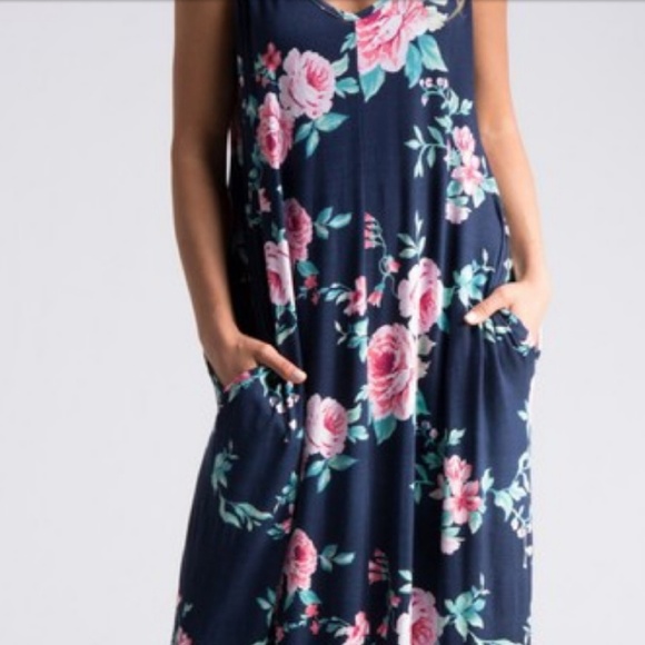 NWT Host Pick Feb 03- NWT Maxi dress - Picture 5 of 5